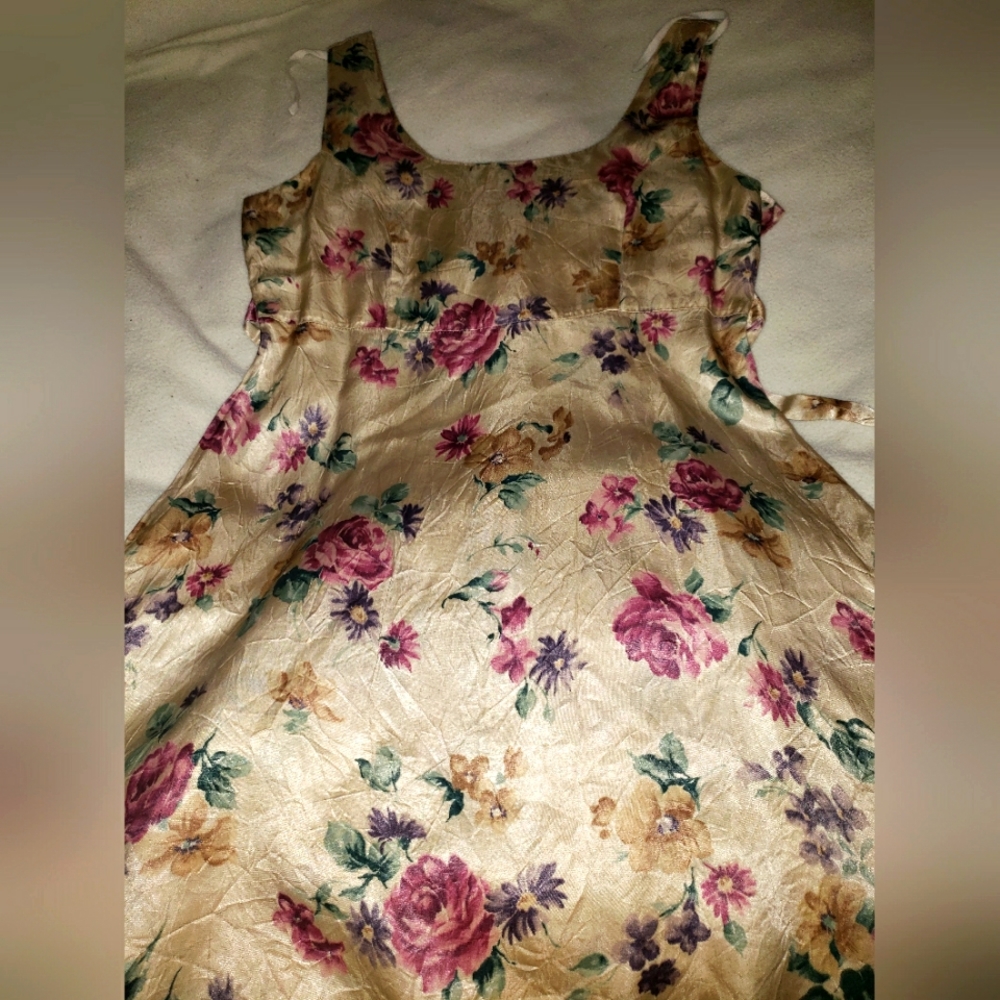 Vintage gold floral mini dress
